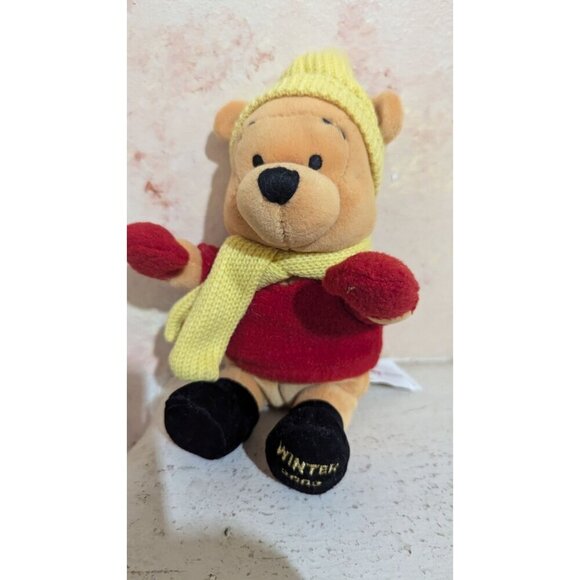 Disney Store Winnie The Pooh 2002 Plush stuffed animal  8" Yellow hat scarf - Picture 1 of 9